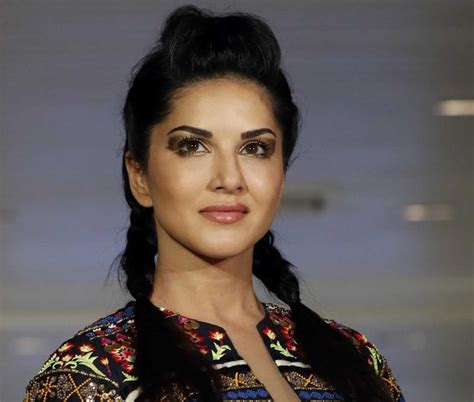 sunny pornostar|List of filmography and awards of Sunny Leone